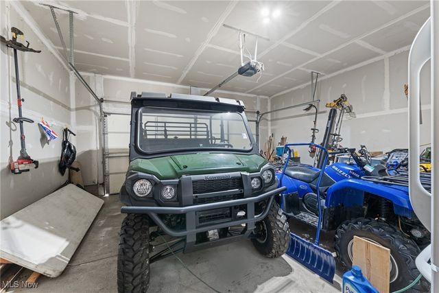 2327 Crockett Circle, Stow, OH 44224