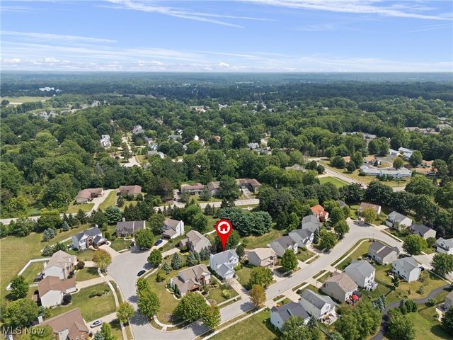 2327 Crockett Circle, Stow, OH 44224