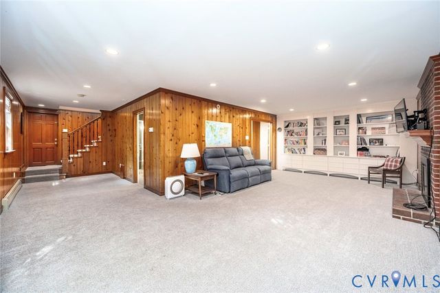 10309 Collinwood Dr, Henrico, VA 23238
