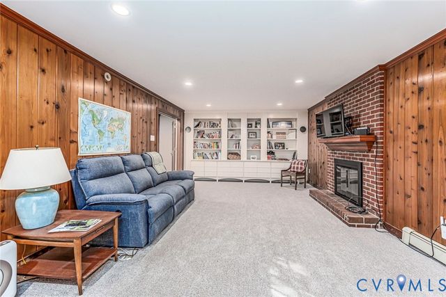 10309 Collinwood Dr, Henrico, VA 23238