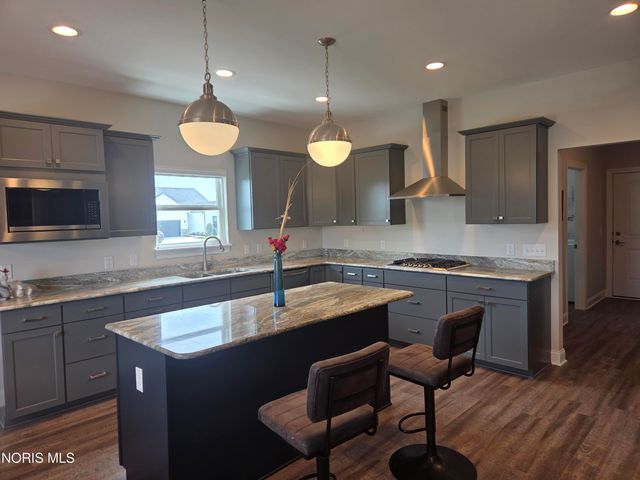 2919 Setter Point Drive, Maumee, OH 43537