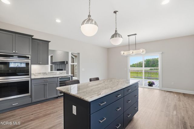 2919 Setter Point Drive, Maumee, OH 43537
