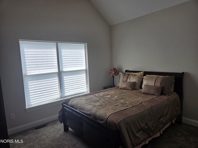 2919 Setter Point Drive, Maumee, OH 43537
