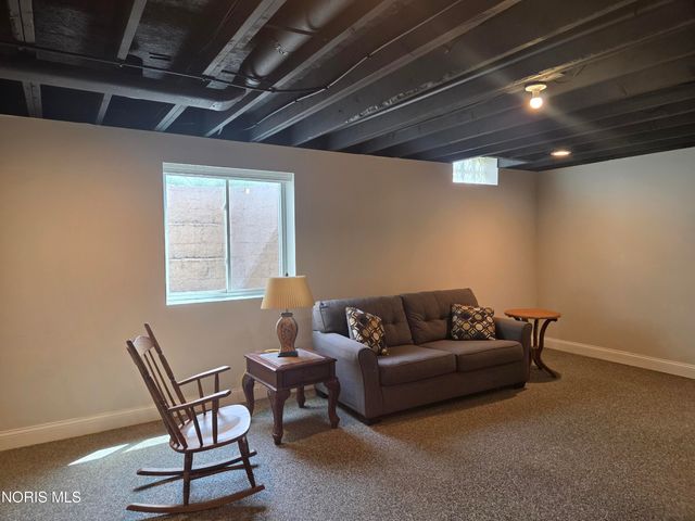 2919 Setter Point Drive, Maumee, OH 43537