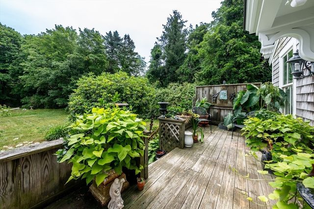 44 Brier Lane, Brewster, MA 02631
