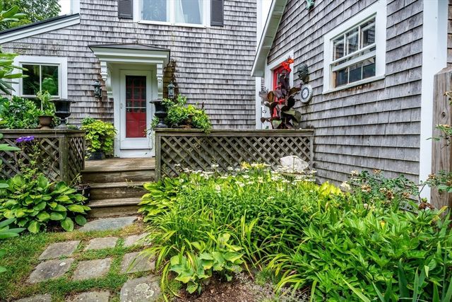 44 Brier Lane, Brewster, MA 02631