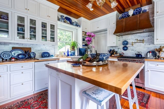 44 Brier Lane, Brewster, MA 02631