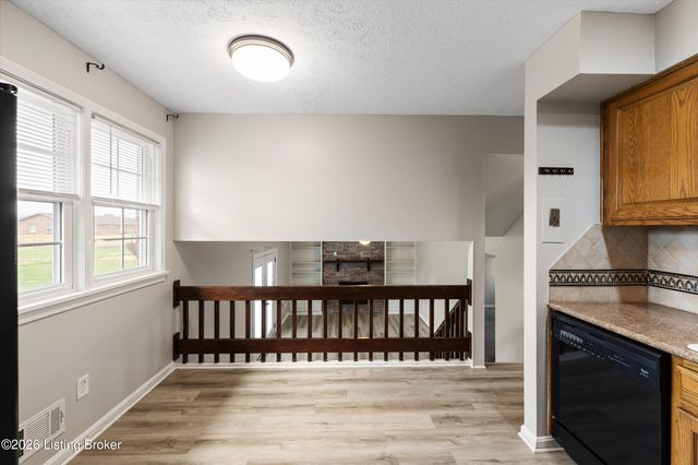 2414 Parkdale Ave, Louisville, KY 40220