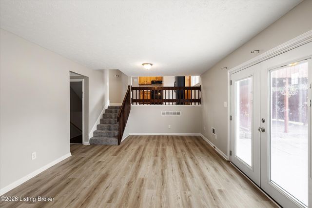 2414 Parkdale Ave, Louisville, KY 40220