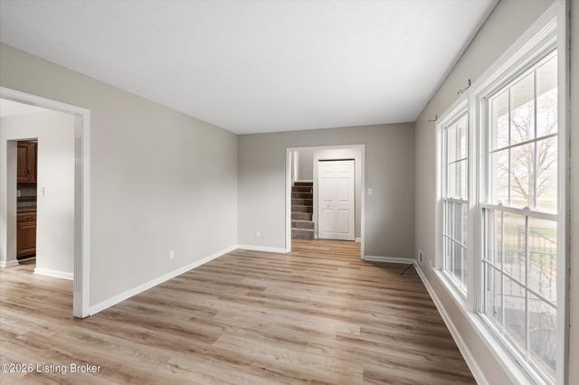 2414 Parkdale Ave, Louisville, KY 40220