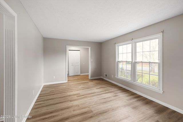 2414 Parkdale Ave, Louisville, KY 40220