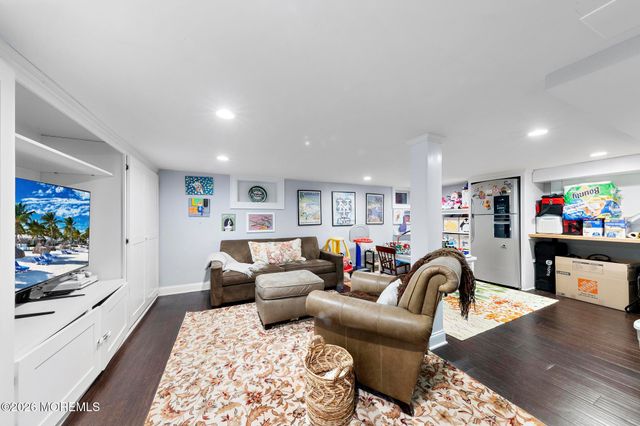 49 Jackson Street, Fair Haven, NJ 07704