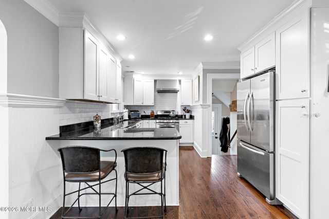 49 Jackson Street, Fair Haven, NJ 07704