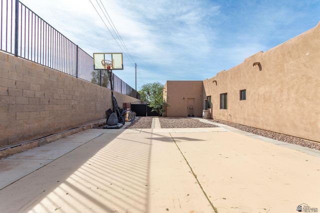 1778 W 35 Pl, Yuma, AZ 85364