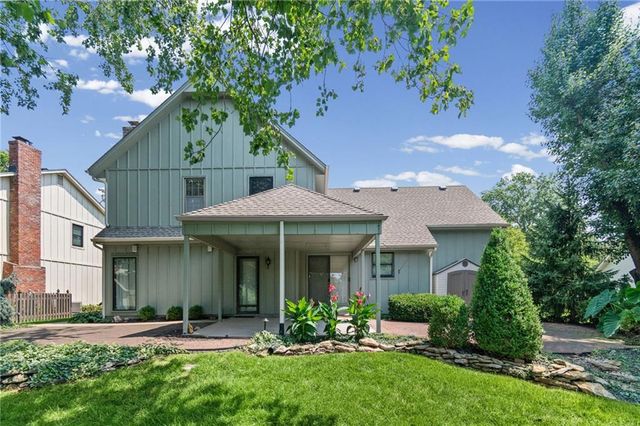 10436 Flint Street, Overland Park, KS 66214