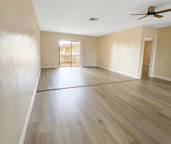 5861 NW 16TH Place 303, Sunrise, FL 33313