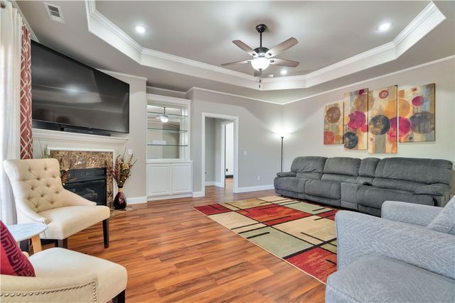 6262 W Persimmon Street, Fayetteville, AR 72704