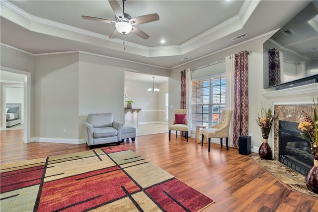 6262 W Persimmon Street, Fayetteville, AR 72704