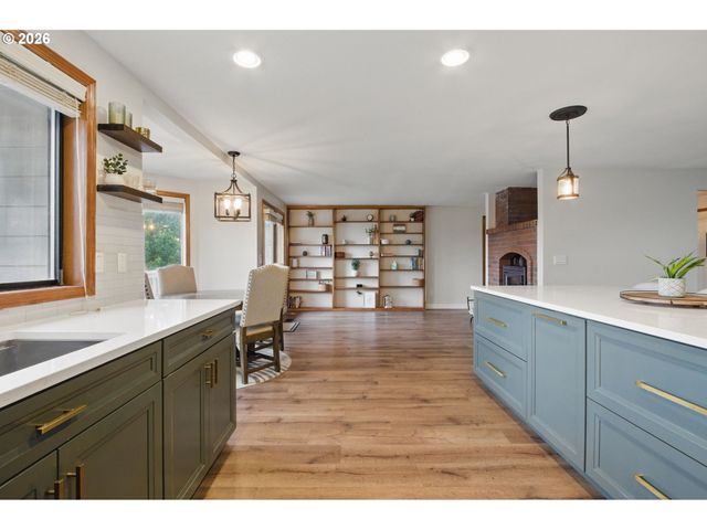 3914 S Cir, Washougal, WA 98671