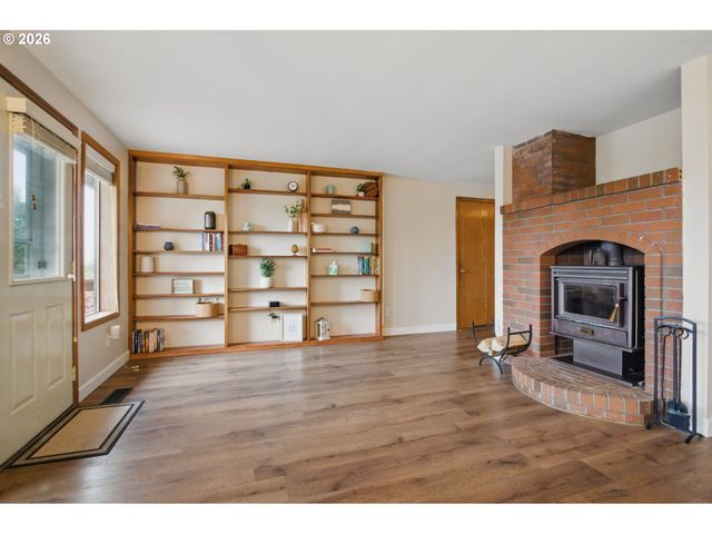 3914 S Cir, Washougal, WA 98671