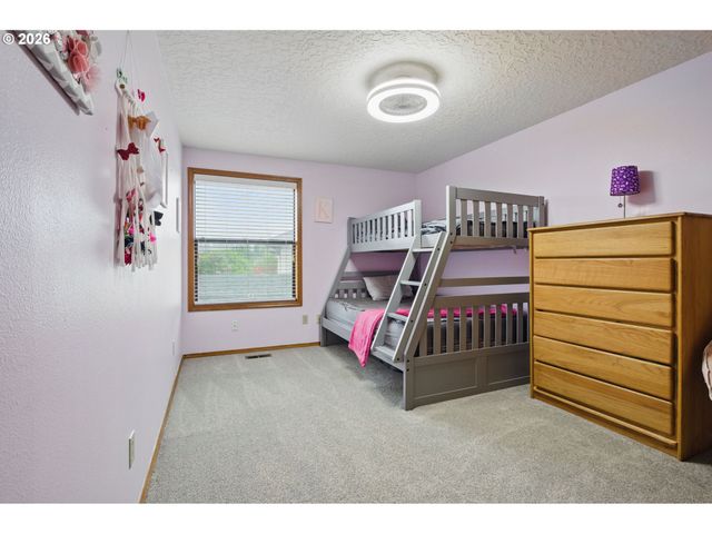 3914 S Cir, Washougal, WA 98671