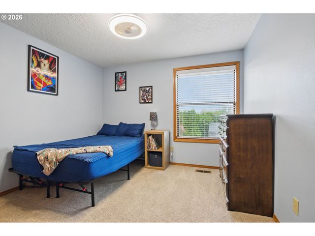 3914 S Cir, Washougal, WA 98671