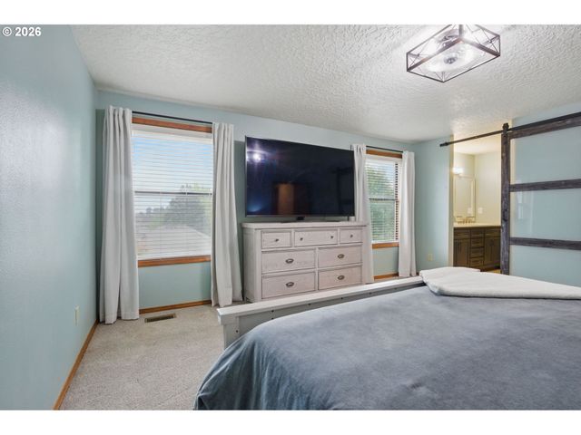 3914 S Cir, Washougal, WA 98671