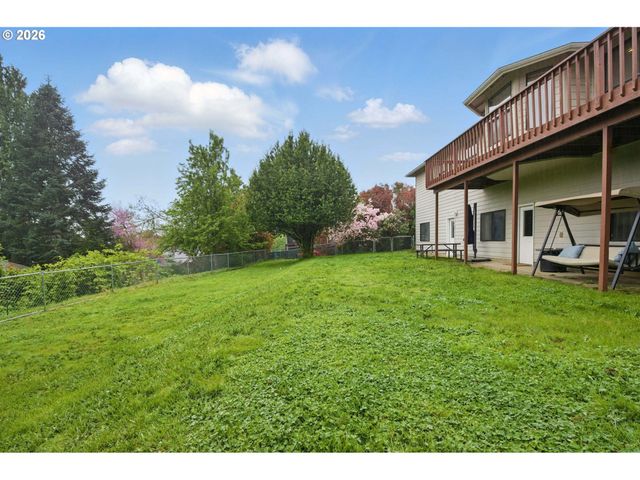 3914 S Cir, Washougal, WA 98671