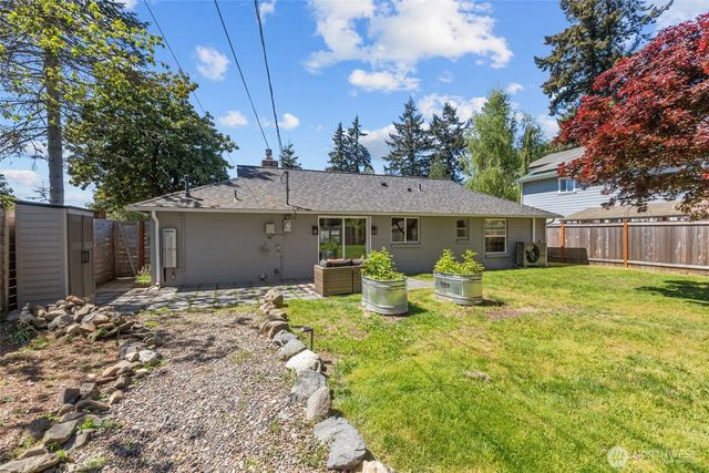 16142 Midvale Avenue N, Shoreline, WA 98133