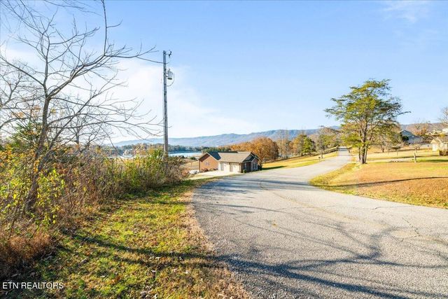 900 Powell Valley Shores Circle, Speedwell, TN 37870