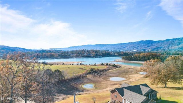 900 Powell Valley Shores Circle, Speedwell, TN 37870