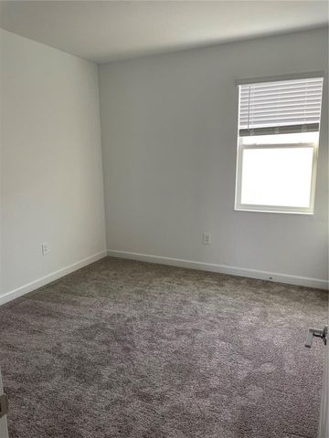 7152 DILLY LAKE AVENUE, Groveland, FL 34736