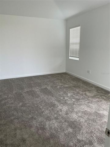 7152 DILLY LAKE AVENUE, Groveland, FL 34736