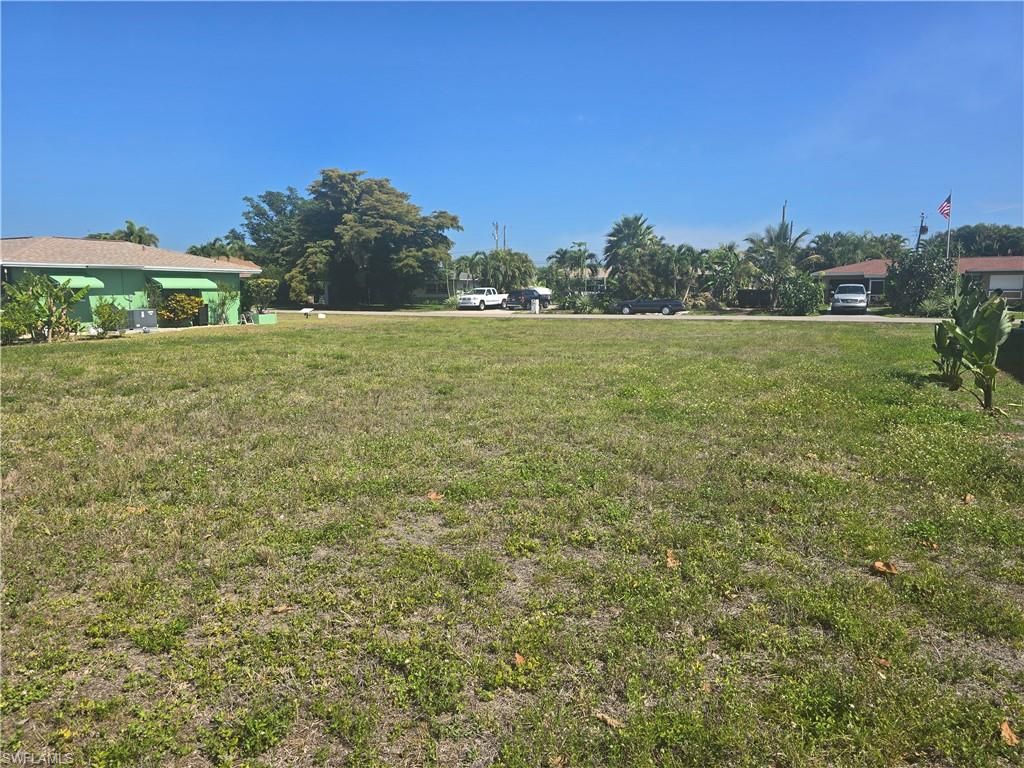 218 SE 47th ST, CAPE CORAL, FL 33904 — photo 4
