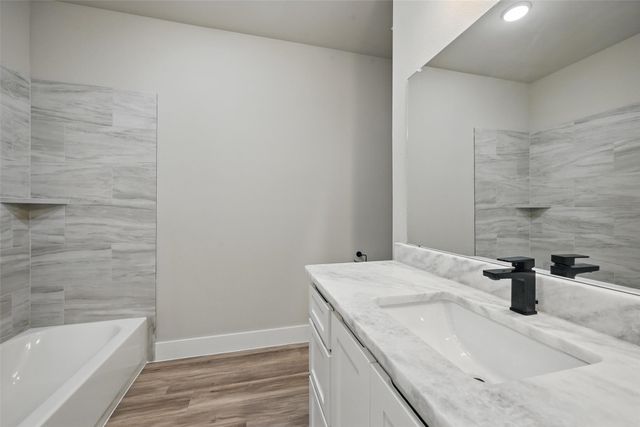506 Broadway, Whitesboro, TX 76273