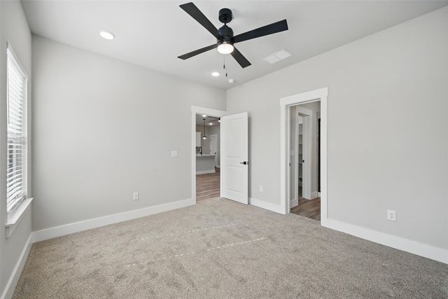 506 Broadway, Whitesboro, TX 76273