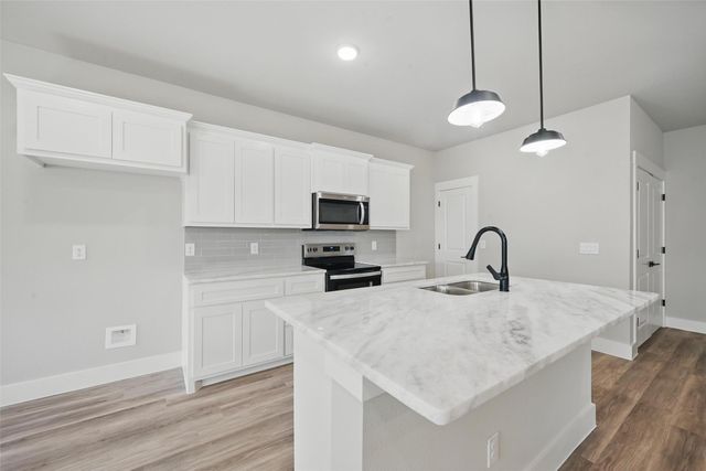 506 Broadway, Whitesboro, TX 76273