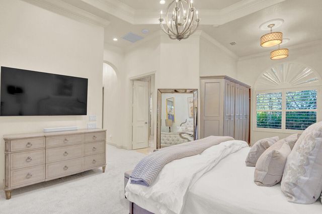 6654 Grande Orchid Way, Delray Beach, FL 33446