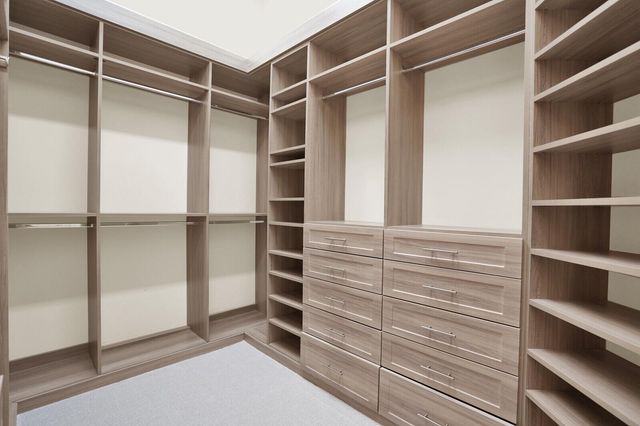 6654 Grande Orchid Way, Delray Beach, FL 33446