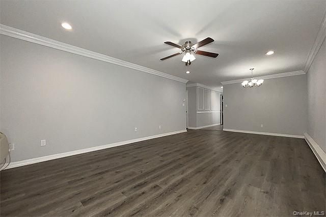 30 Westgate Drive HD13, Bohemia, NY 11716