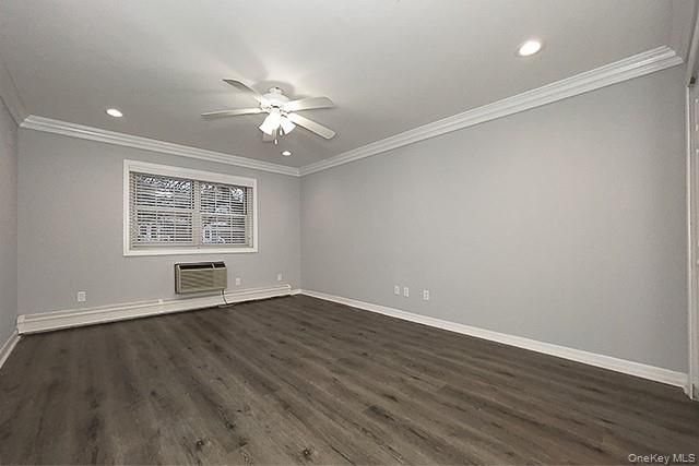 30 Westgate Drive HD13, Bohemia, NY 11716