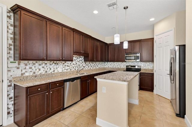 2101 PAINTER LANE, Kissimmee, FL 34741