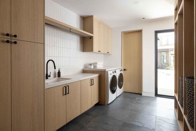 323 Creeks End Court, Olympic Valley, CA 96146