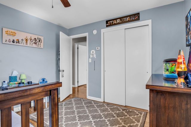 81 PEACH AVE, Hershey, PA 17033