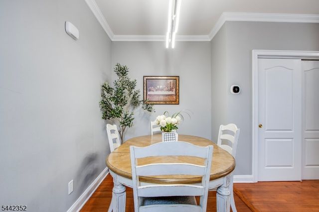 8023 Brittany Dr, Wayne Twp., NJ 07470