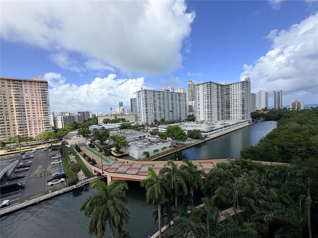 17150 N Bay Rd 2911, Sunny Isles Beach, FL 33160