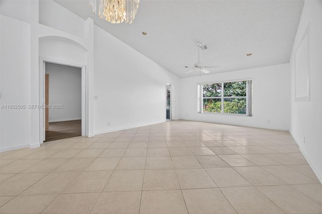 6069 Heliconia Rd, Delray Beach, FL 33484