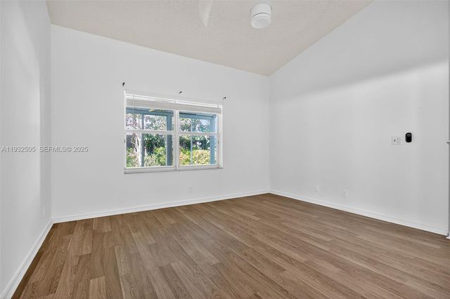 6069 Heliconia Rd, Delray Beach, FL 33484