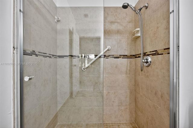 6069 Heliconia Rd, Delray Beach, FL 33484