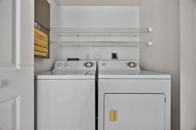 6069 Heliconia Rd, Delray Beach, FL 33484